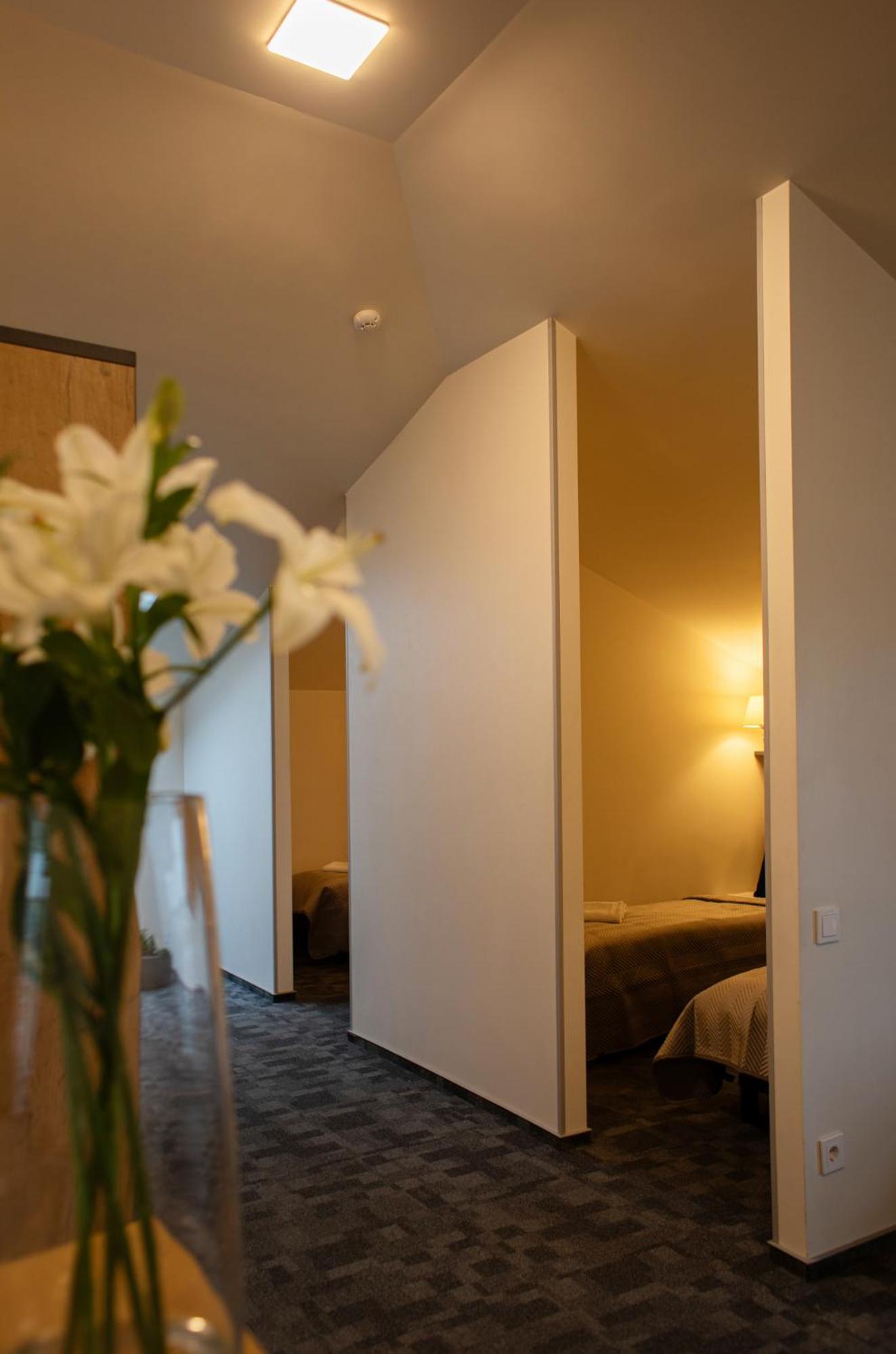 Loft Inn Self-Check In Vilnius Bagian luar foto