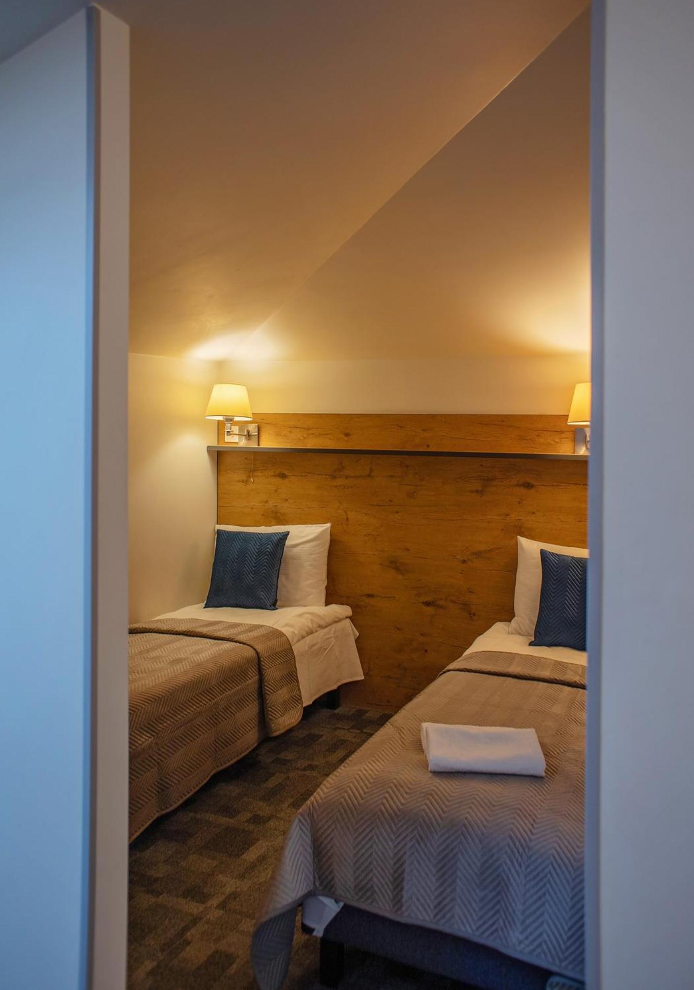 Loft Inn Self-Check In Vilnius Bagian luar foto
