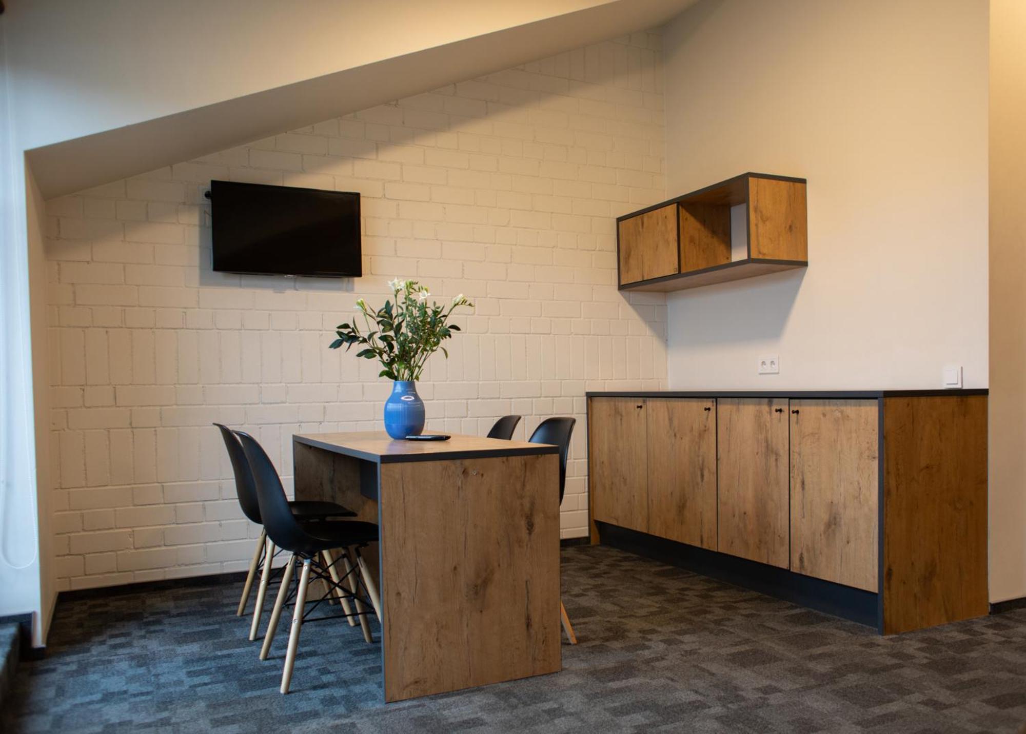 Loft Inn Self-Check In Vilnius Bagian luar foto
