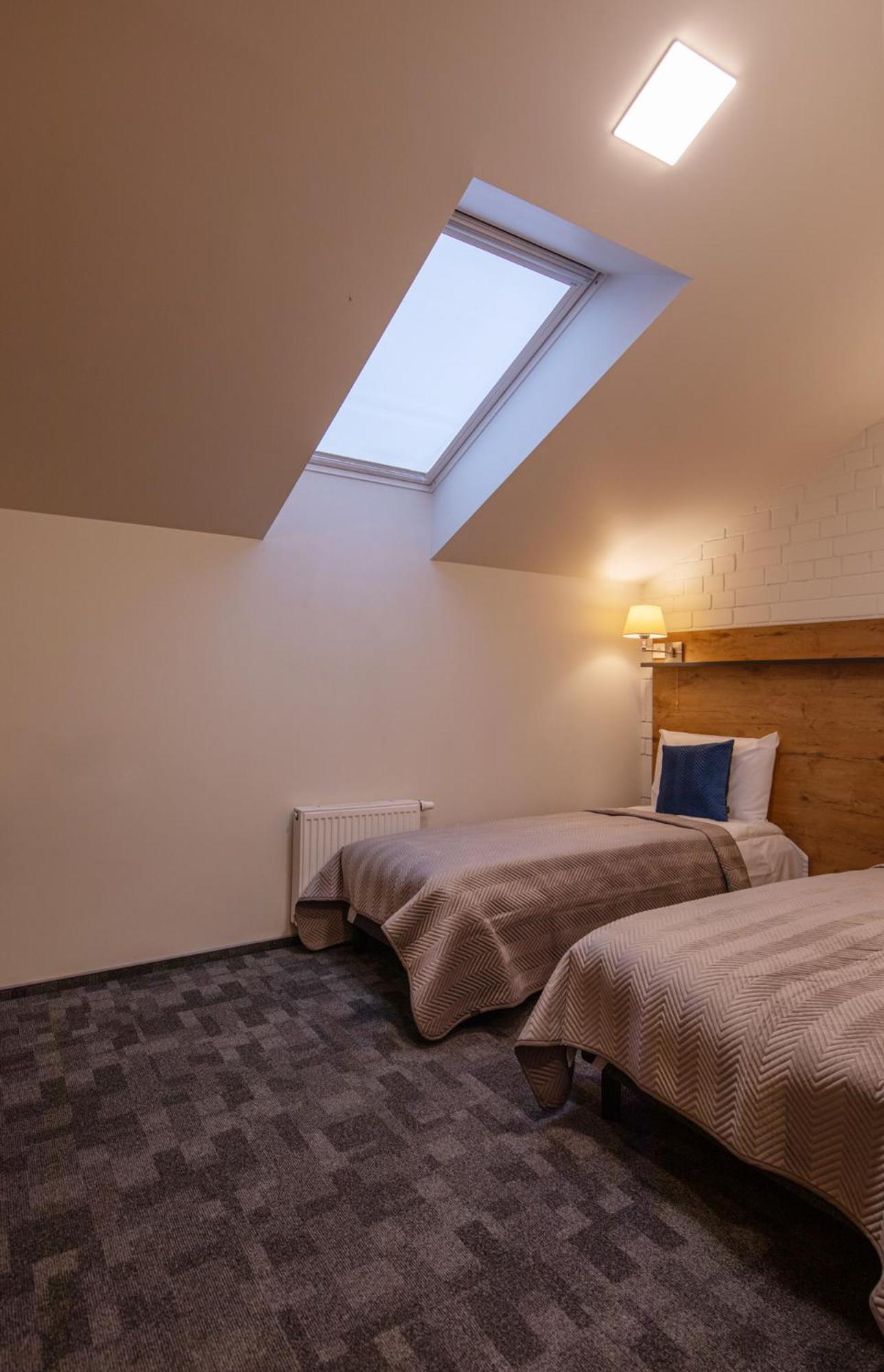 Loft Inn Self-Check In Vilnius Bagian luar foto