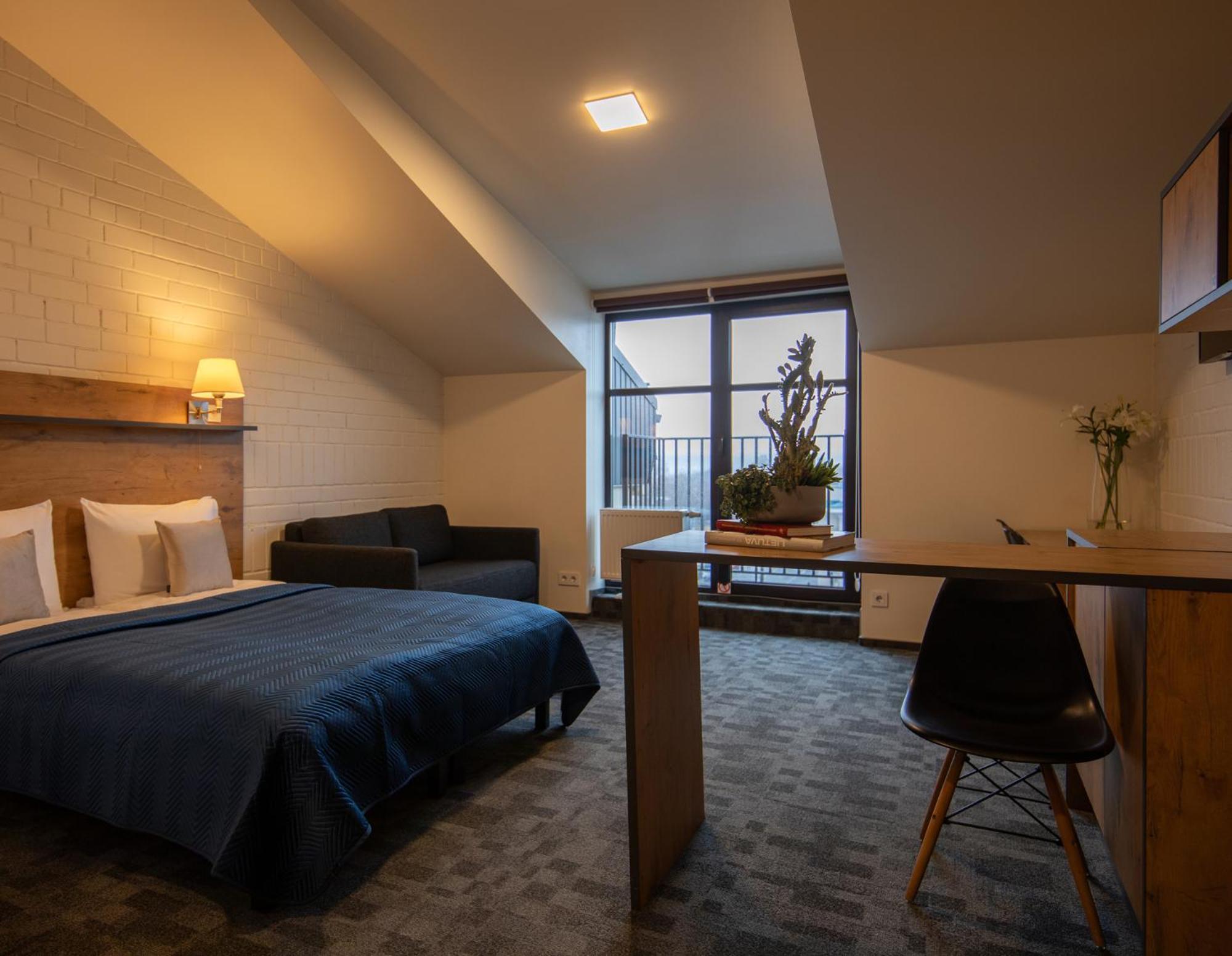 Loft Inn Self-Check In Vilnius Bagian luar foto