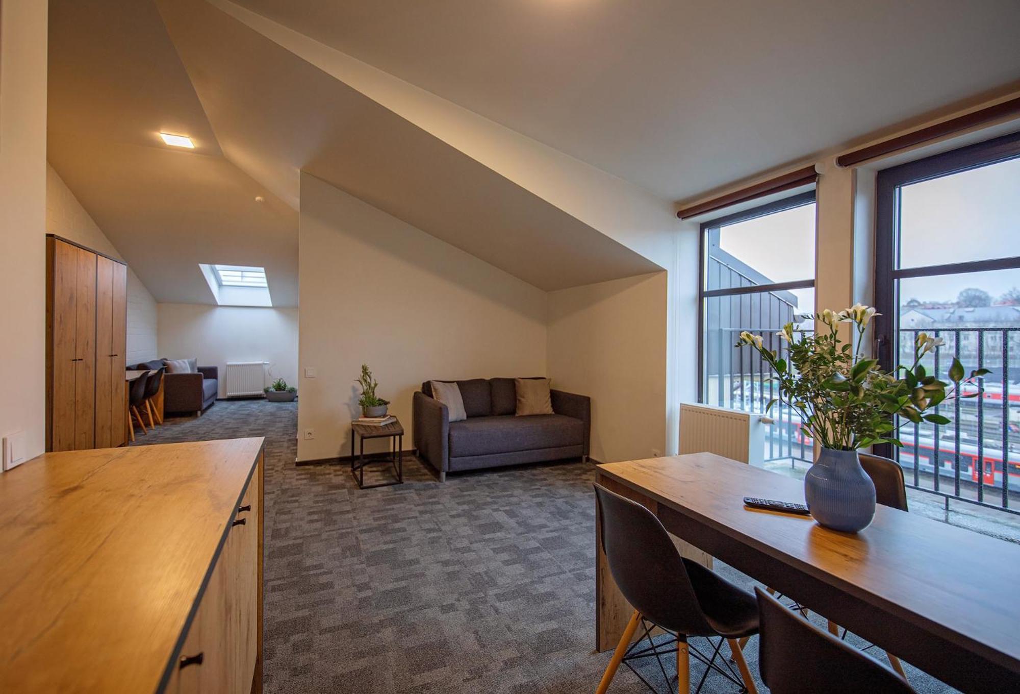 Loft Inn Self-Check In Vilnius Bagian luar foto