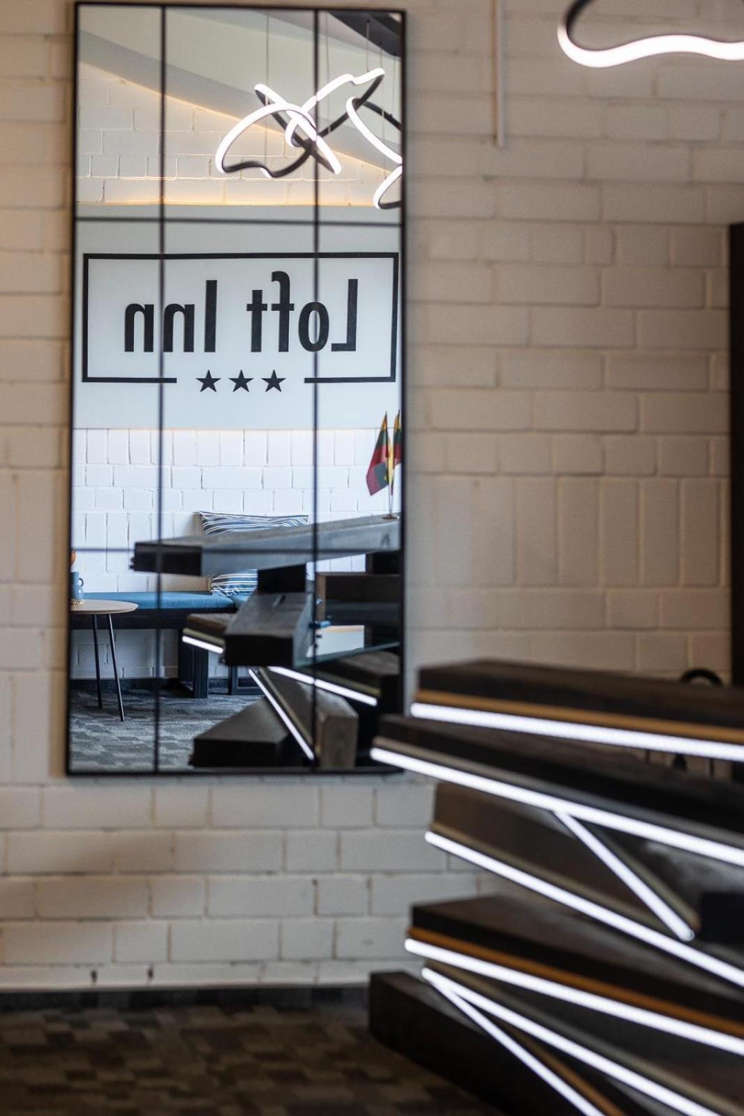Loft Inn Self-Check In Vilnius Bagian luar foto
